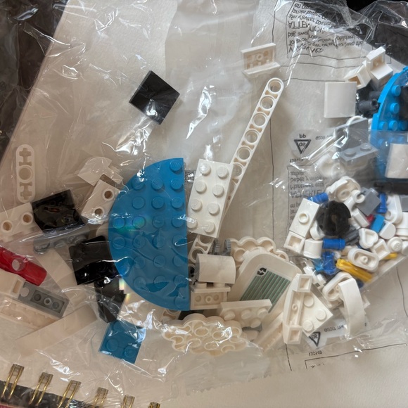 Lego Super Mario-Lakitu Sky World Expansion Set (Factory Sealed Bags 4 & 5 ONLY) - Picture 4 of 12